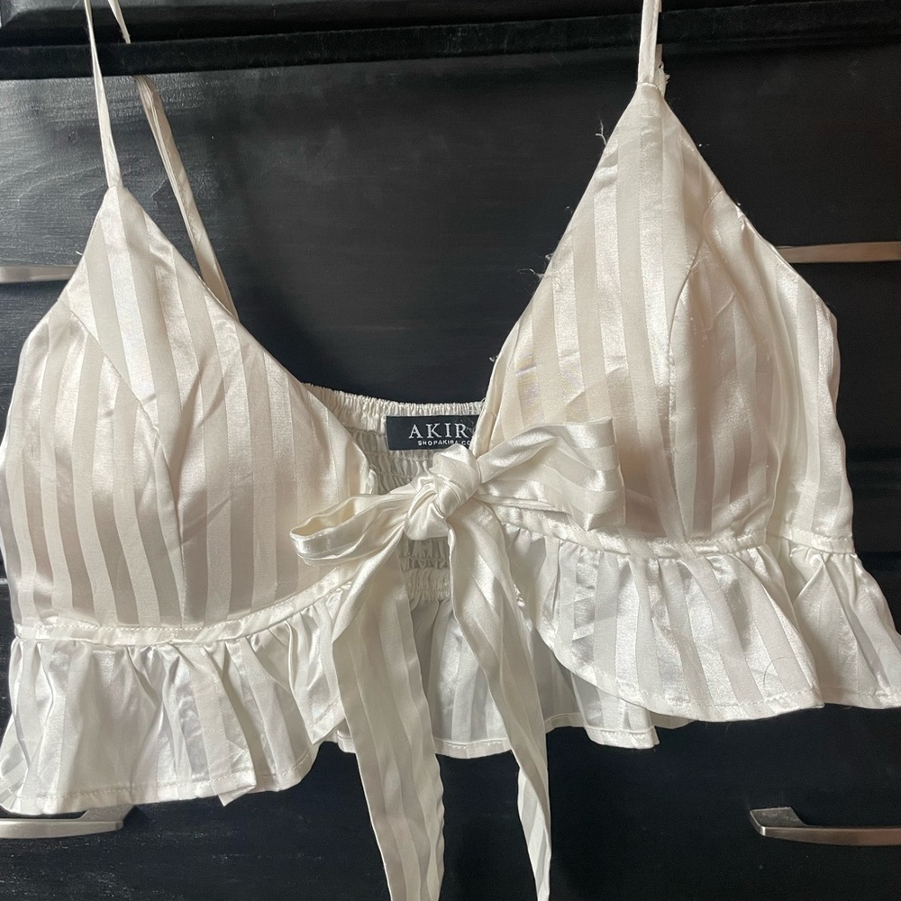 White Bow Tank - Picture 2 of 4
